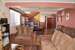 Гостиница Mdawida Homestay  Найроби